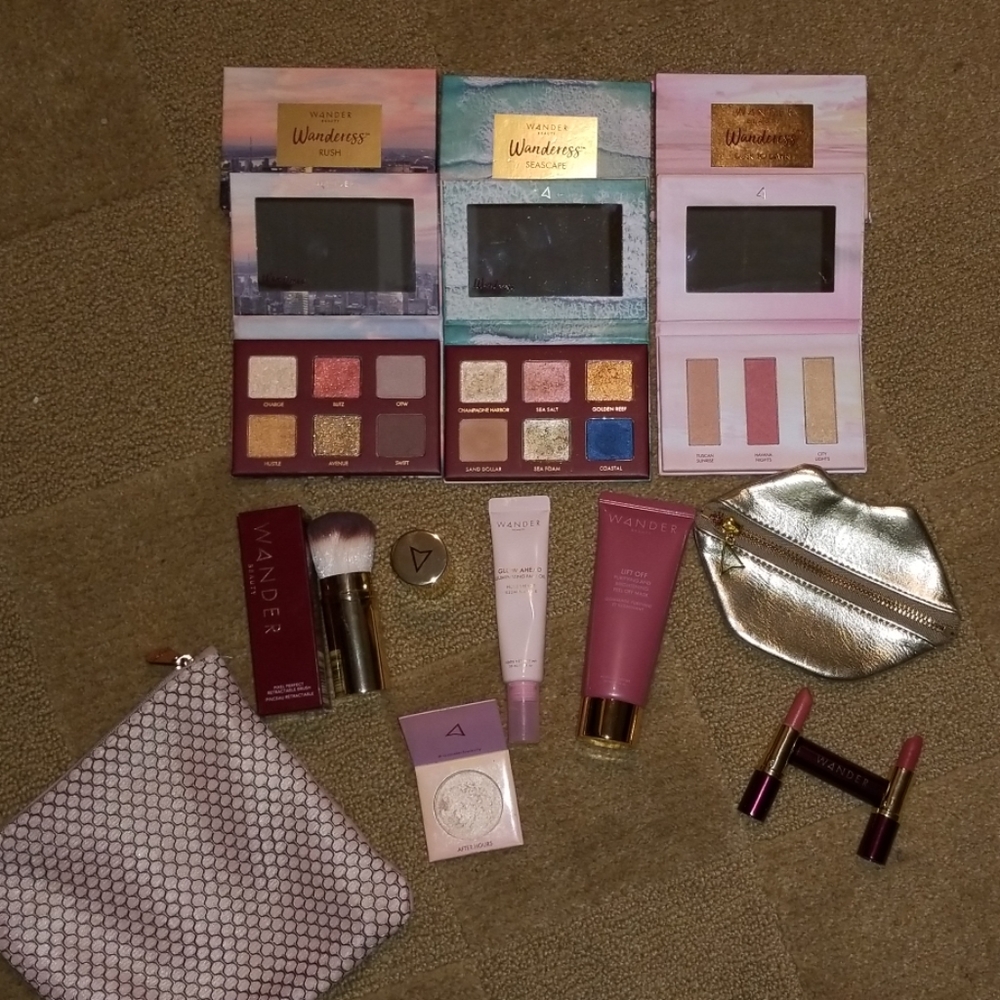 ☆SALE☆Wander  Beauty 10pc HUGE Bundle